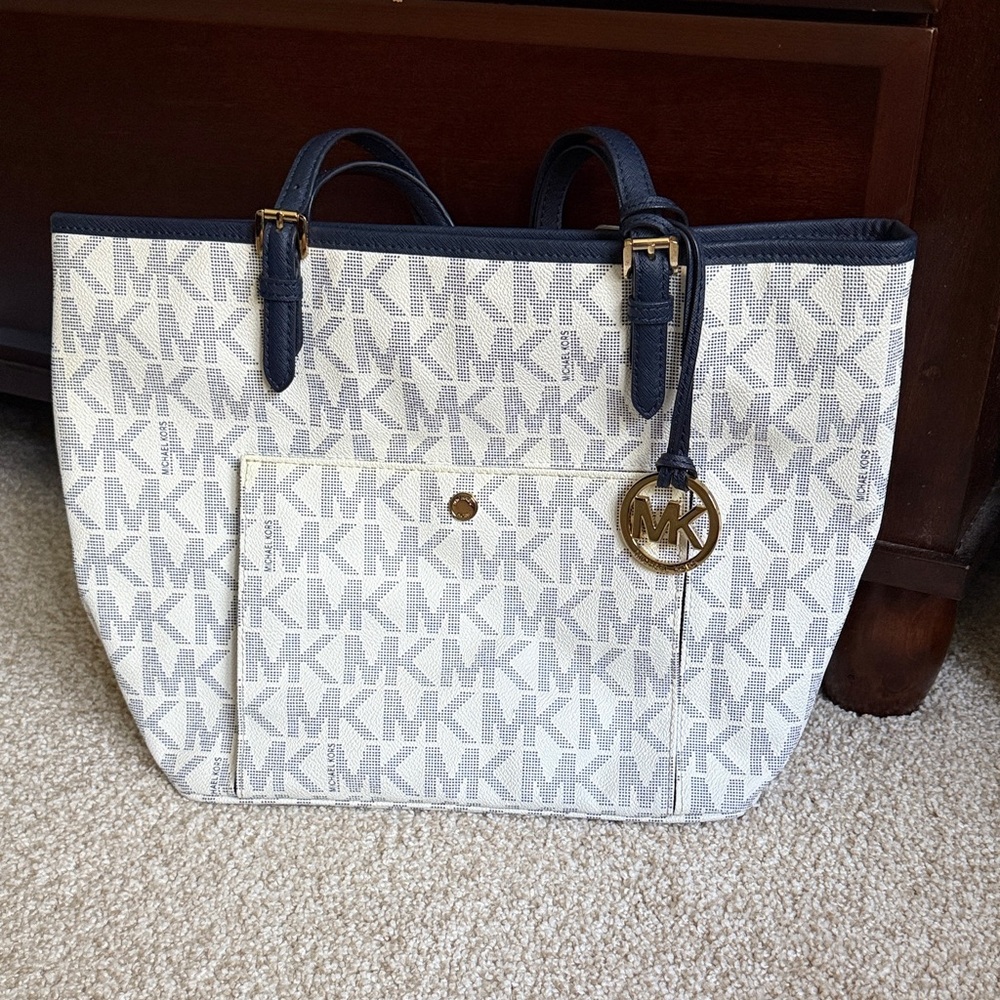 Like New Michael Kors Navy and White Logo Tote